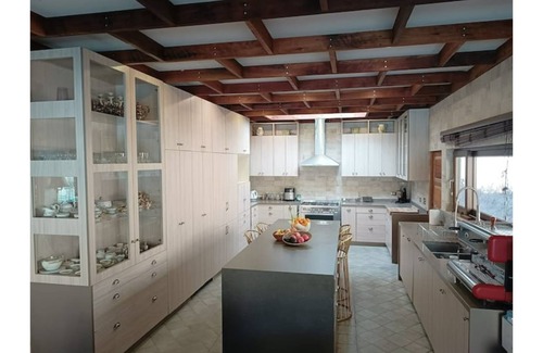 Pirque House | Spectacular luxury house in the countryside!