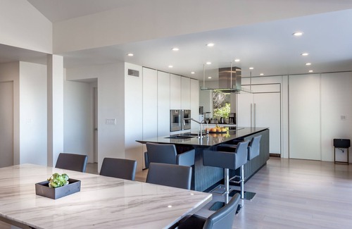 Brentwood House | Spectacular Luxury stay in Los Angeles, California, United States