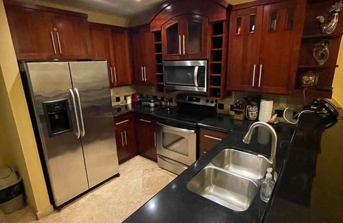 Antoneys Cay Condo | Spectacular Luxury Vacations at Infinity Bay