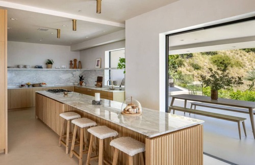 Western Malibu House | Spectacular Malibu Escape | 360 Ocean Views