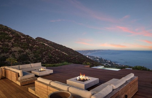 Western Malibu House | Spectacular Malibu Escape | 360 Ocean Views