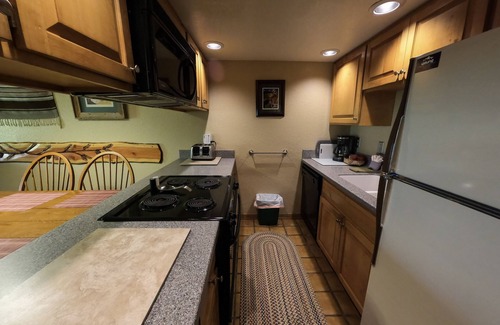 Purgatory Condo | Spectacular Mountain Views! 2 Miles North of Purgatory! Heated Pool !