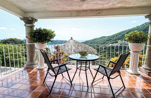 Pichilingue House | Spectacular view, private and Great service!