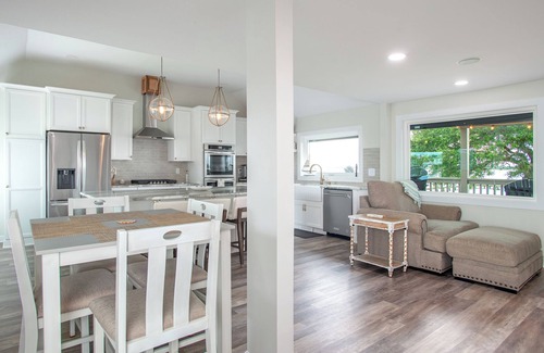 Straits House | Spectacular ocean getaway, vacation done right!