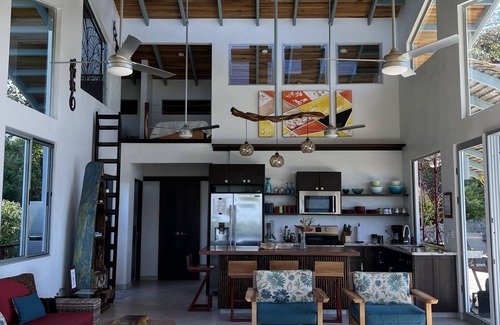 Portalon House | Spectacular Ocean, Sunset and Manuel Antonio Views!