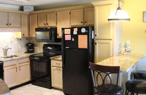 Myrtle Beach Condo | SPECTACULAR OCEANFRONT CONDO -2 BEDROOM, 2 BATH, SLEEPS 5 at OCEAN FOREST VILLAS
