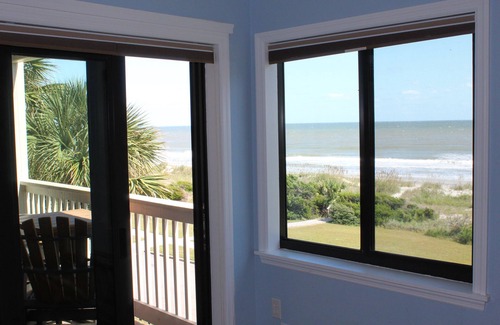 Myrtle Beach Condo | SPECTACULAR OCEANFRONT CONDO -2 BEDROOM, 2 BATH, SLEEPS 5 at OCEAN FOREST VILLAS