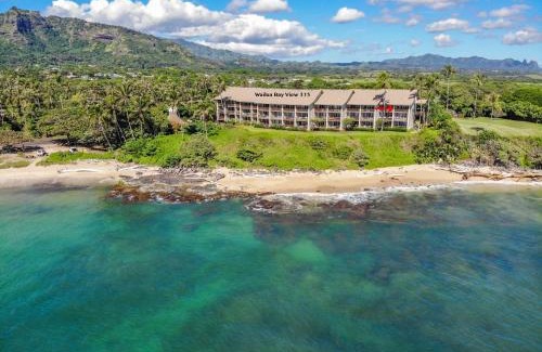 Wailua House Lots House | Spectacular Oceanfront View Top Floor Corner Condo at Wailua Bay View