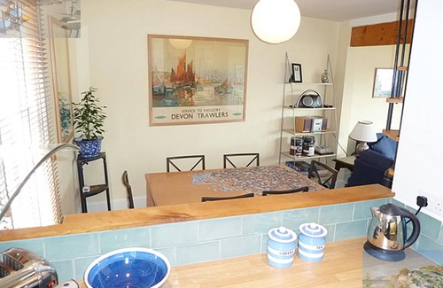 Dartmouth House | Spectacular river views. Large roof terrace. Exceptionally convenient.