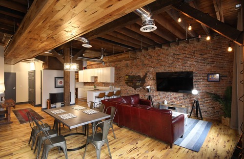 Glens Falls House | Spectacular Roof Top Patio 3bd Apartment in Downtown Glens Falls