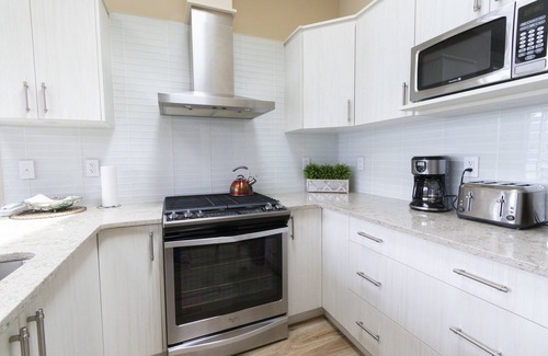 Port Renfrew Cottage | Spectacular Seaside HavennH009730218
