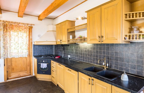 Bran Ski Chalet | Spectacular ski chalet by the Bran Castle