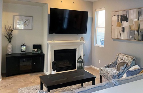 Temecula House | Spectacular Sommerville 30 Day Min Centrally Located Pool Spa