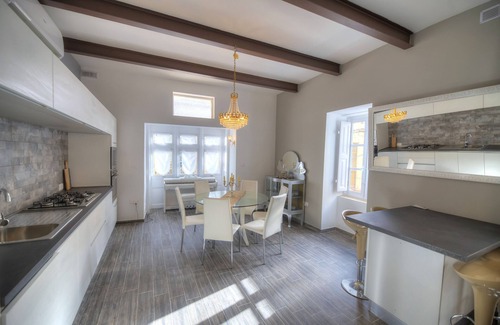 Sliema Ski Chalet | Spectacular spacious house with sun terrace ILJU1-1