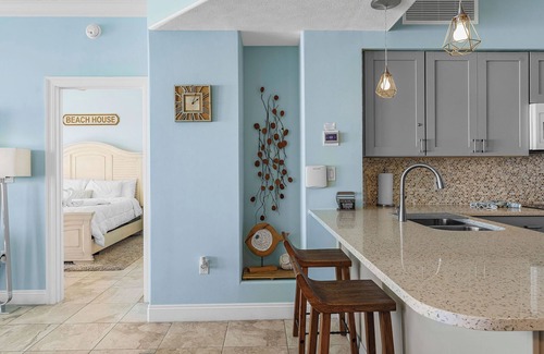Bel Air Condo | Spectacular Views! | 2 Bed, 2 Bath