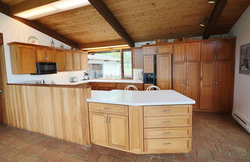 Great Barrington House | Spectacular views and close to Great Barrington.