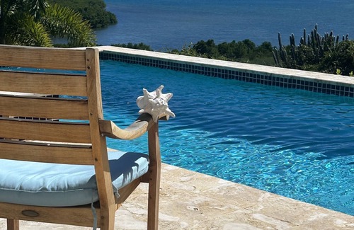 Fraile House | Spectacular view from this splendid secluded House overlooking the Caribbean.