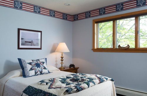 Hawley House | Spectacular View Luxury Lakefront Vacation Home on Lake Wallenpaupack