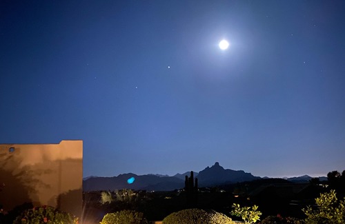 Fountain Hills House | Spectacular views: Private master suite in Fountain Hills