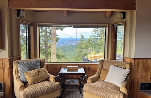 Sky Meadows Ranch Cabin | Spectacular views from cabin in Cle Elum. Hiking, fishing, ATVs, and breweries!