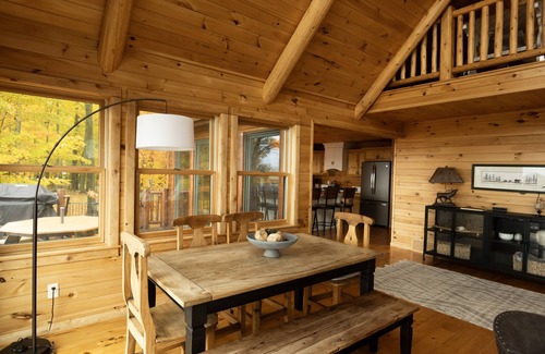 Maple City House | SPECTACULAR VIEWS - Glen Lake, Lake MI, Sleeping Bear Point, Glen Arbor getaway