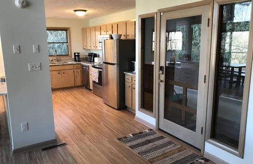 Burnsville House | Spectacular Views! Hot tub, Hiking, Waterfalls, FishingnReduced Rates