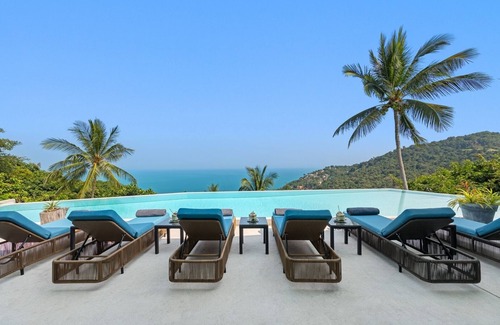 Lamai Villa | Spectacular Views: Kachamudee 5 BR Villa with Pool