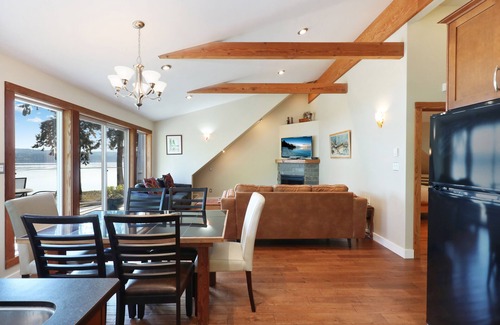 Buckley Bay House | Spectacular Waterfront Home. Breathtaking ocean views.