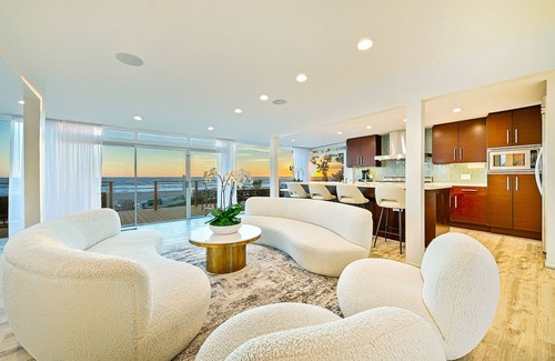 Western Malibu House | SPECTACULAR WEDDING VENUE