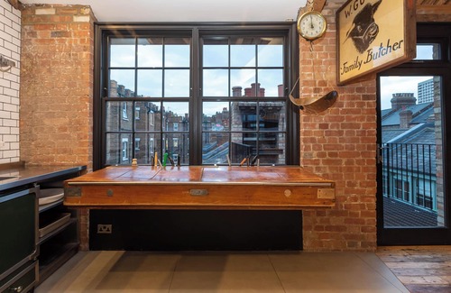 Bethnal Green Apartment | Spectacularly Unique 4BD House - Bethnal Green!