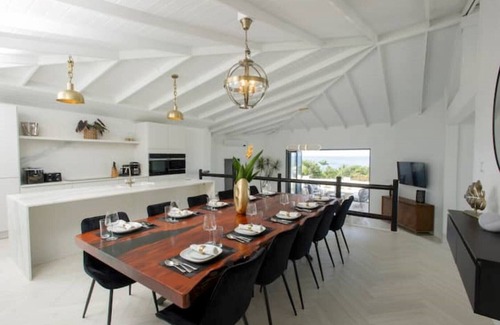 Durants Villa | Spectular 4 Bed Luxury Villa, private pool, 5 min to beach - St. James