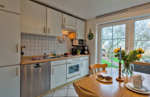 Dagebuell Apartment | Speelwark- directly on the dyke in Dagebüll with terrace and beach chair