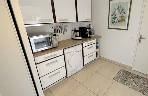 Carnon-Plage Villa | Spend a family vacation 2 steps from the beach, detached house + pool