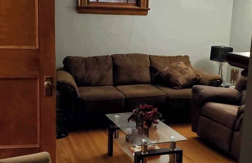 New Victoria Bed & Breakfast | Spend a night or week in a former convent.hot tub included!