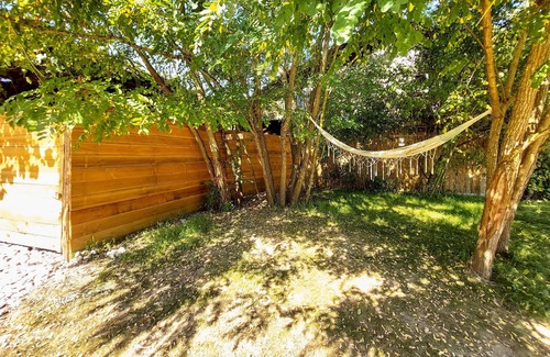 Jagée House | Spend an unforgettable vacation in this inviting vacation home with wellness.