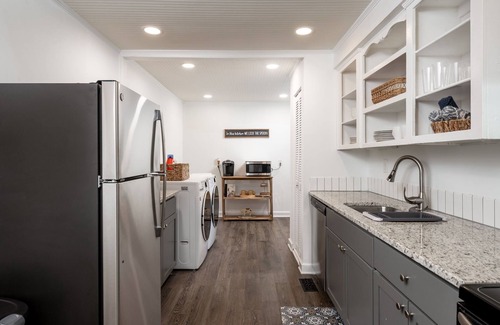 Marietta House | Spend the ‘BER’ and Holiday Months in Beautiful Marietta Georgia