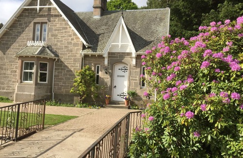 Aberlour Cottage | Speyside-Moray-Large Cottage Discount for 7+ nights