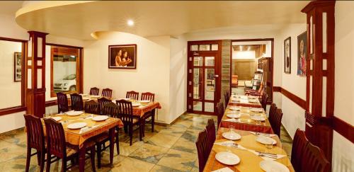 Anakkara Hotel | Spice Residency Thekkady