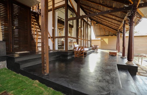 Udumalaipettai Hotel | SpiceTree Chinnar