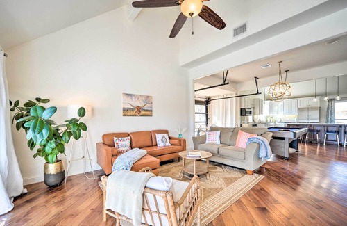 Pedernales Canyon Ranch House | Spicewood Vacation Rental w/Infinity Pool!