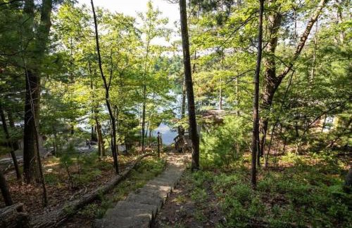 Mayfield House | Spider Lake Oasis Beach Fire Pit Dock Private Fishing