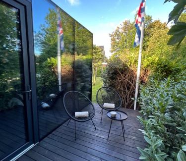 Nieuw-Haamstede Cabin | Spiegelhuisje aan zee