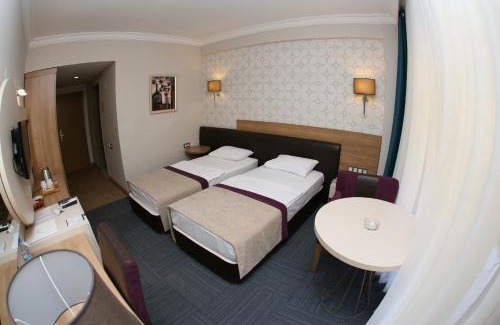 Yunusemre Hotel | Spilos Hotel