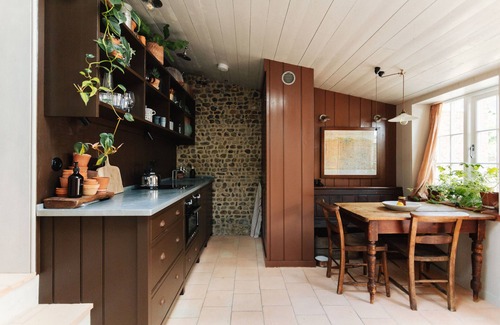 Melton Constable Cottage | Spinks Nest - Luxury vintage boutique flint cottage