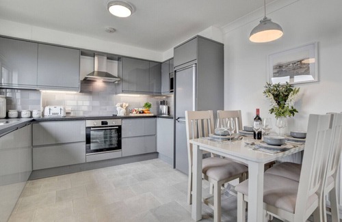 Instow Apartment | Spinnaker - Two Bedroom Apartment, Sleeps 4