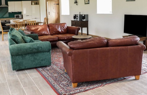 Loppington House | SPINNEY VIEW, family friendly, character holiday cottage in Cockshutt