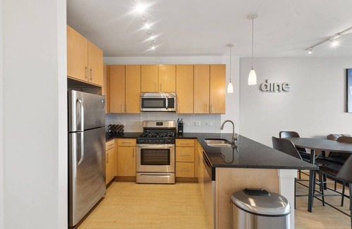 Evanston Apartment | Spirit of Evanston