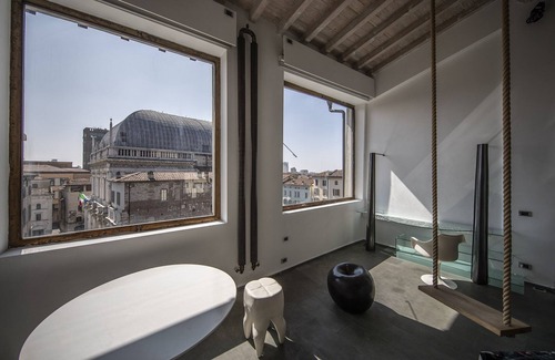 Centro Storico Nord House | SPIRIT OF THE MOON