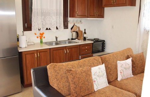 Lambinou Condo | Spiros Apartments Kalamaki