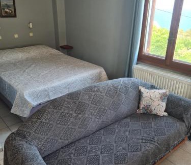 Armenistis Apartment | SPITIKARIOTIKO Panoramic Home